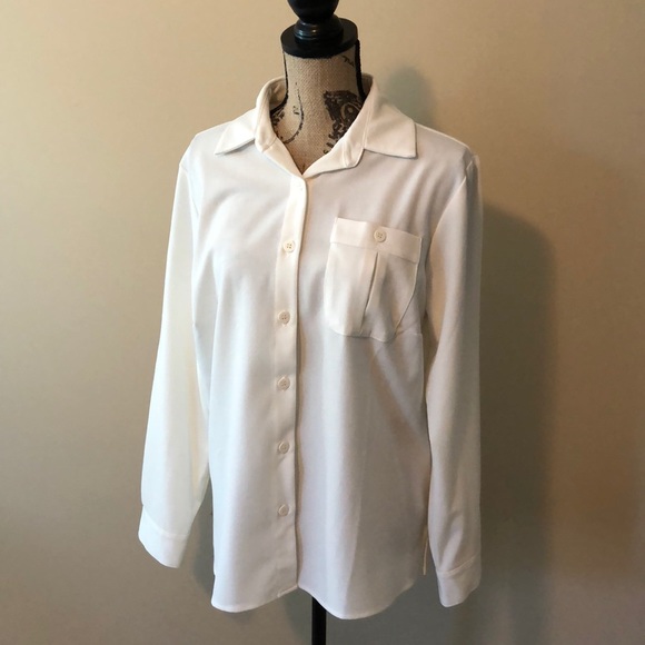 Norm Thompson Cream Button Down - Picture 1 of 3